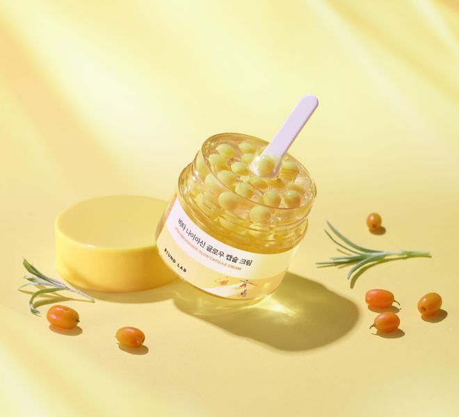 Освітлювальний крем з капсулами ROUND LAB Vita Niacinamide Glow Capsule Cream 50 ml 88809962542946 фото